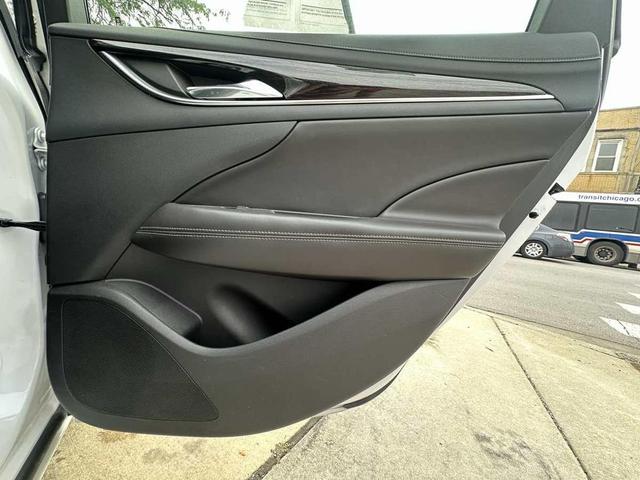 Photo of 2017 White Frost Tricoat Buick LaCrosse