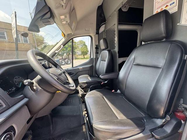 Photo of 2021 Oxford White Ford Transit-250