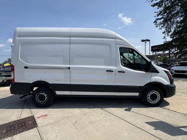 Photo of 2021 Oxford White Ford Transit-250