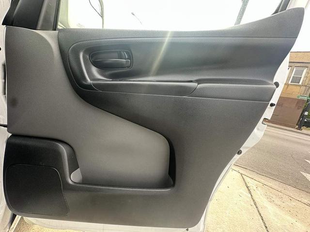 Photo of 2017 Fresh Powder Nissan NV200