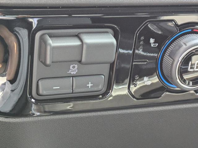 Photo of 2025 Black Chevrolet Silverado 2500