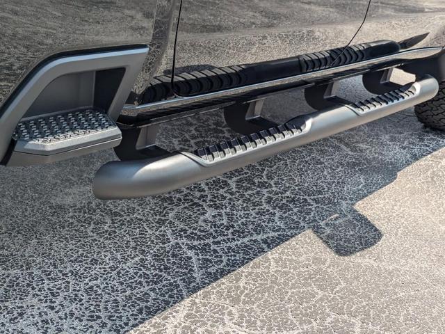 Photo of 2025 Black Chevrolet Silverado 2500