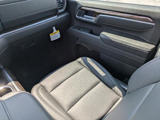 Photo of 2025 Black Chevrolet Silverado 2500