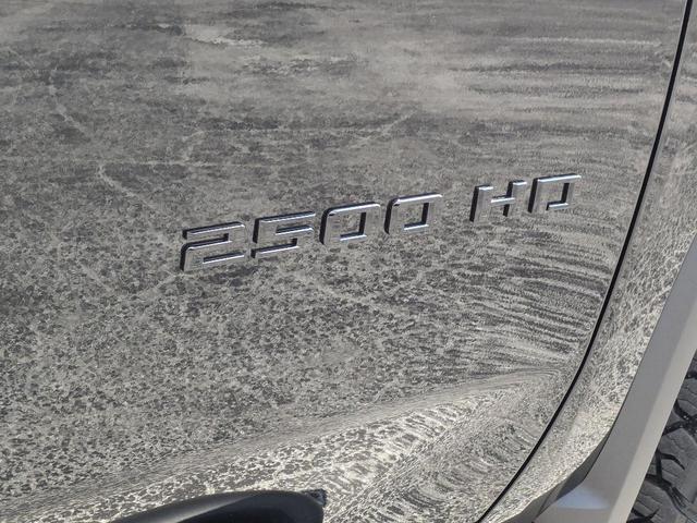 Photo of 2025 Black Chevrolet Silverado 2500