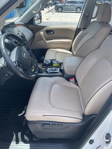 Photo of 2023 Aspen White Tricoat Nissan Armada