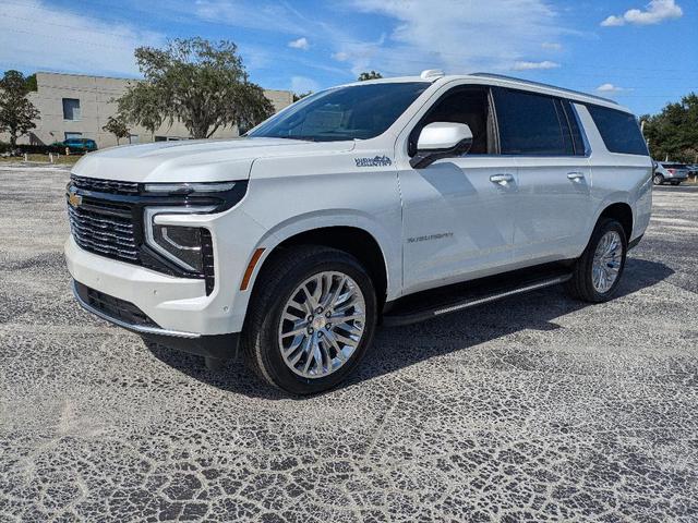 Photo of 2025 White Chevrolet Suburban
