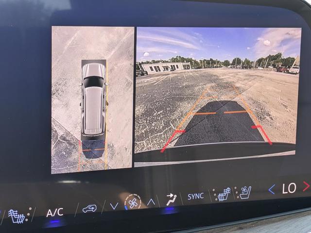 Photo of 2025 White Chevrolet Suburban