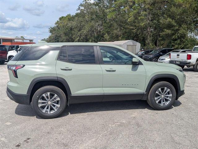 Photo of 2026 Green Chevrolet Equinox