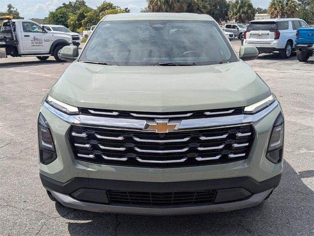 Photo of 2026 Green Chevrolet Equinox