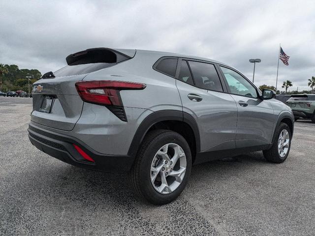 Photo of 2026 Gray Chevrolet Trax