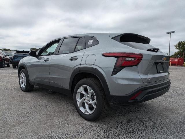 Photo of 2026 Gray Chevrolet Trax