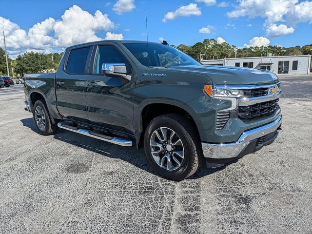 Photo of 2026 Gray Chevrolet Silverado 1500