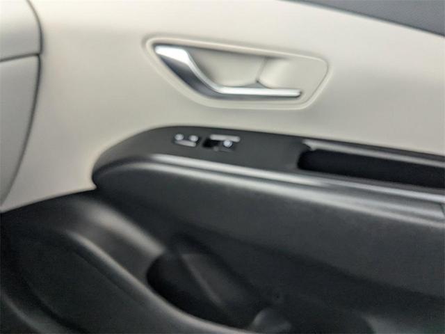 Photo of 2022 Calypso Red Hyundai TUCSON