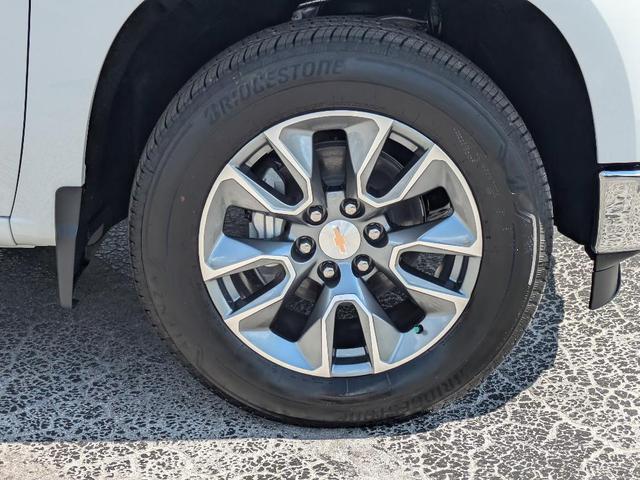 Photo of 2026 White Chevrolet Silverado 1500