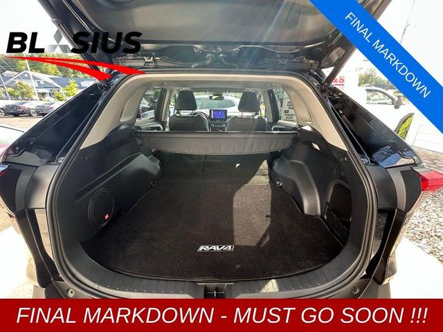 Photo of 2023 Black Toyota RAV4 Hybrid