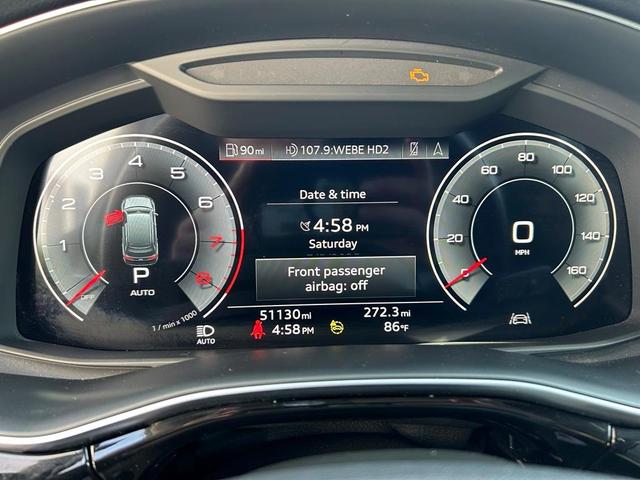Photo of 2022 Mythos Black Metallic Audi Q7