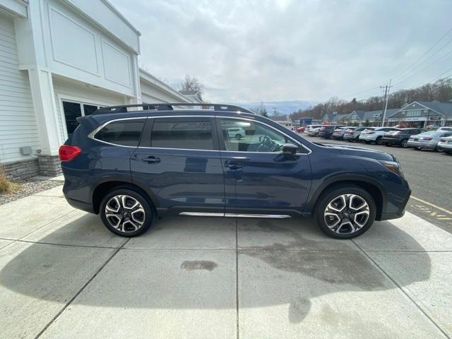 Photo of 2024 Cosmic Blue Pearl Subaru Ascent