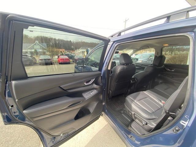 Photo of 2024 Cosmic Blue Pearl Subaru Ascent