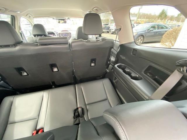 Photo of 2024 Cosmic Blue Pearl Subaru Ascent
