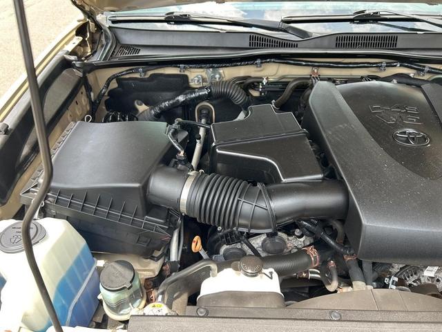 Photo of 2018 Tan Toyota Tacoma