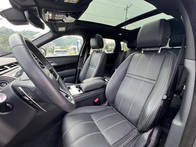 Photo of 2023 Eiger Grey Land Rover Range Rover Velar