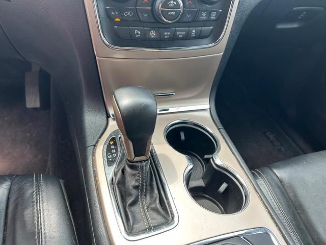Photo of 2017 Diamond Black Jeep Grand Cherokee