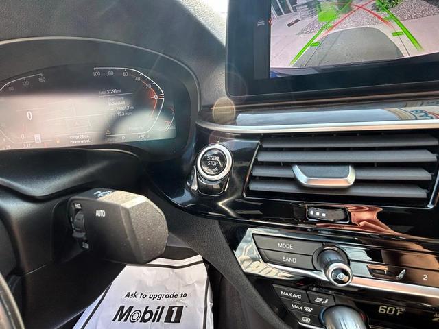 Photo of 2022 Black Sapphire Metallic BMW 540