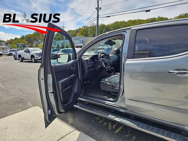 Photo of 2021 Satin Steel Metallic GMC Canyon