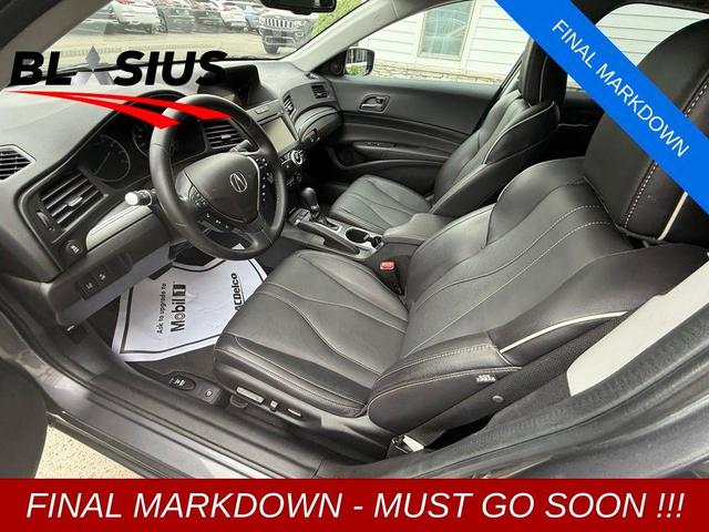 Photo of 2020 Gray Acura ILX