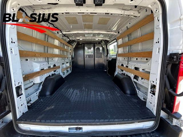 Photo of 2023 Oxford White Ford Transit-250