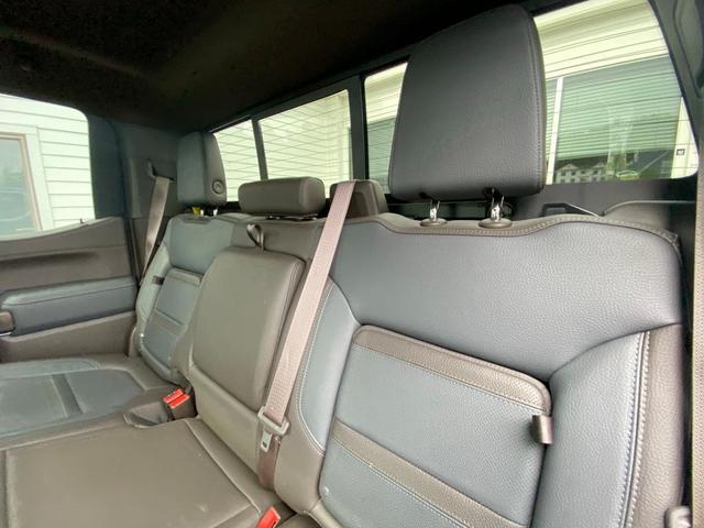 Photo of 2021 Hunter Metallic GMC Sierra 1500