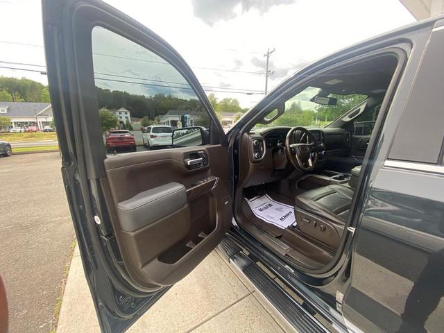 Photo of 2021 Hunter Metallic GMC Sierra 1500