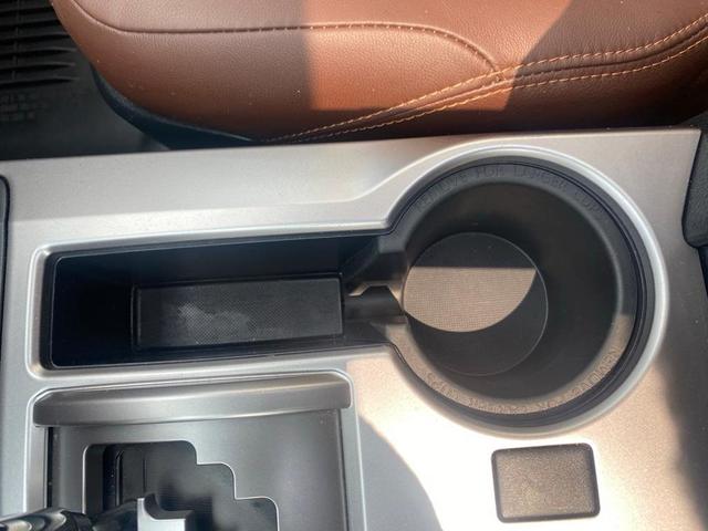 Photo of 2020 Blue Toyota 4Runner