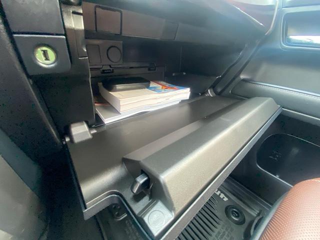 Photo of 2020 Blue Toyota 4Runner
