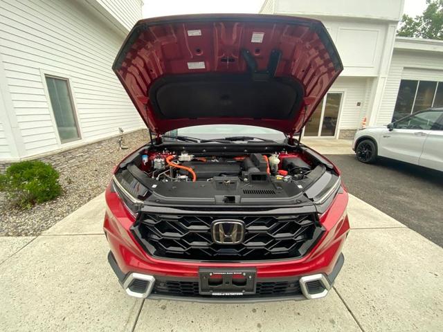 Photo of 2023 Red Honda CR-V Hybrid