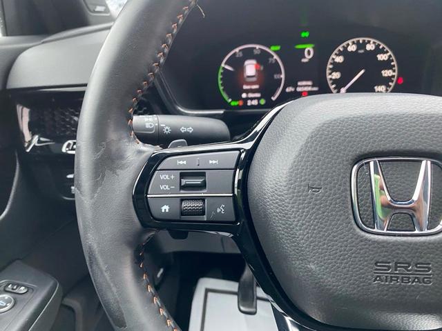 Photo of 2023 Red Honda CR-V Hybrid