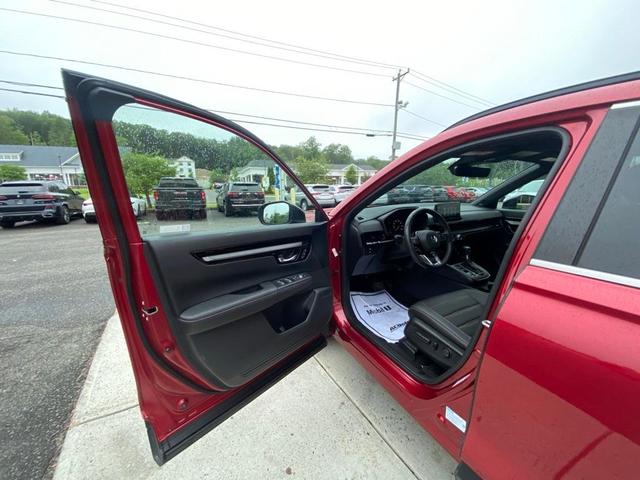 Photo of 2023 Red Honda CR-V Hybrid