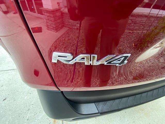 Photo of 2021 Red Toyota RAV4