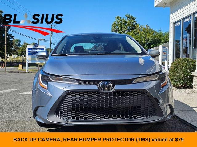 Photo of 2022 Gray Toyota Corolla