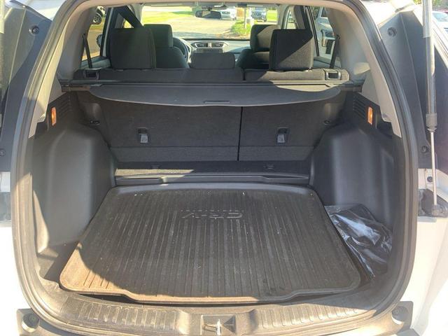 Photo of 2022 Platinum White Pearl Honda CR-V