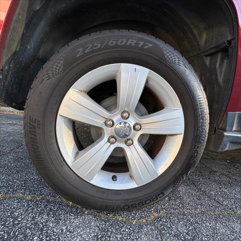 Photo of 2015 Deep Cherry Red Crystal Pearlcoat Jeep Compass