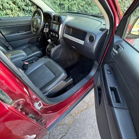 Photo of 2015 Deep Cherry Red Crystal Pearlcoat Jeep Compass
