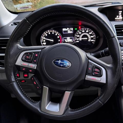 Photo of 2017 Venetian Red Pearl Subaru Forester