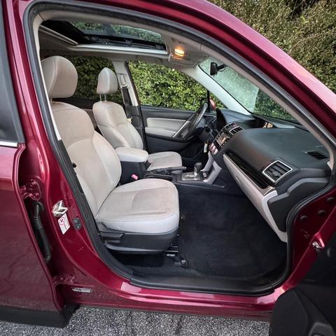 Photo of 2017 Venetian Red Pearl Subaru Forester