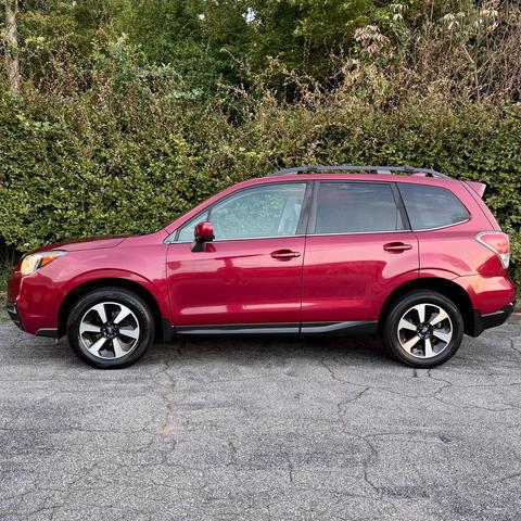 Photo of 2017 Venetian Red Pearl Subaru Forester