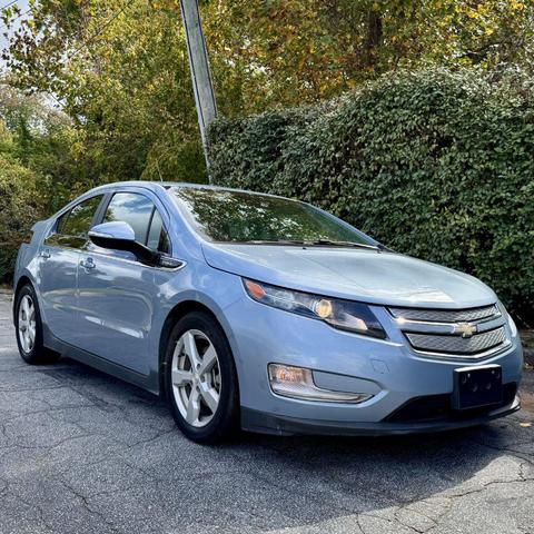 Photo of 2013 Blue Topaz Metallic Chevrolet Volt