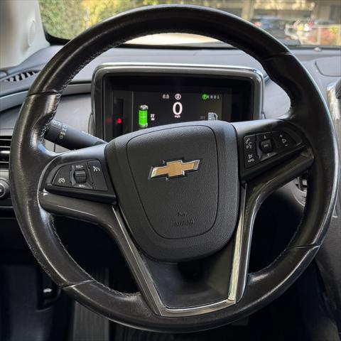 Photo of 2013 Blue Topaz Metallic Chevrolet Volt
