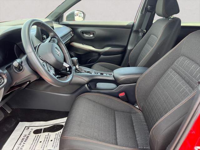 Photo of 2024 Milano Red Honda HR-V