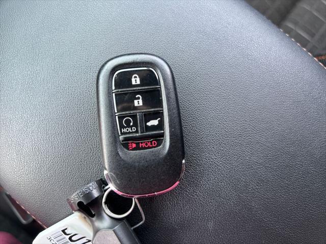 Photo of 2024 Milano Red Honda HR-V