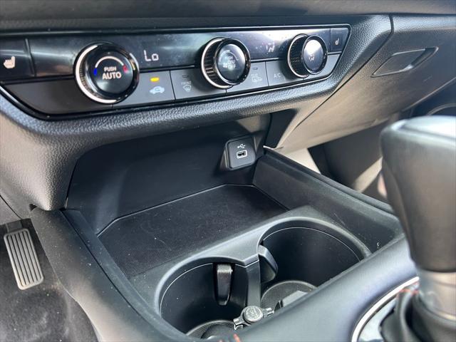 Photo of 2024 Milano Red Honda HR-V